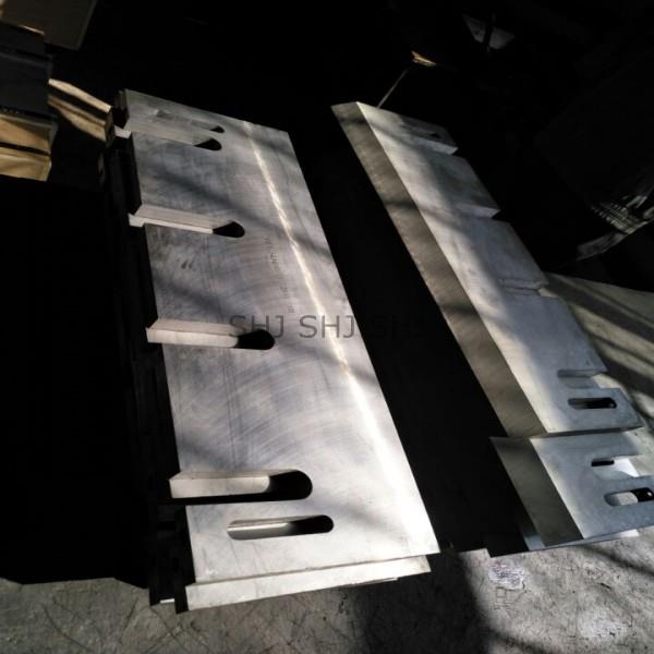 Chipper knife for wood chipper 1